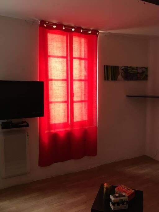 Jolie Studio Dans Le Centre Historique De Narbonne Apartment Luaran gambar